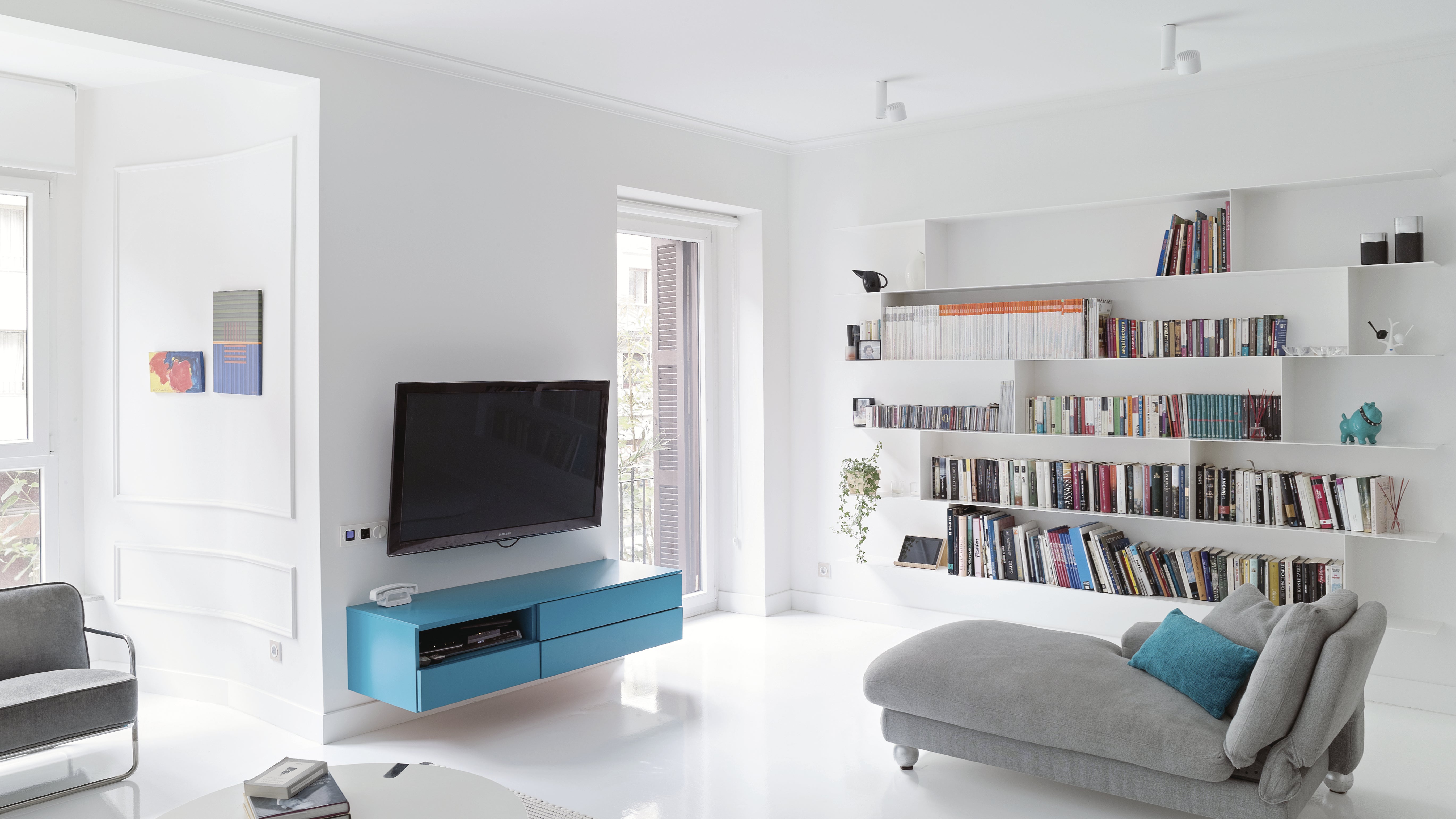 Spot Zen Tube Aplicat, Alb Texturat, 4000K, Fără Dimare, Unghi 16°, 23W, Ip20, Cri>90