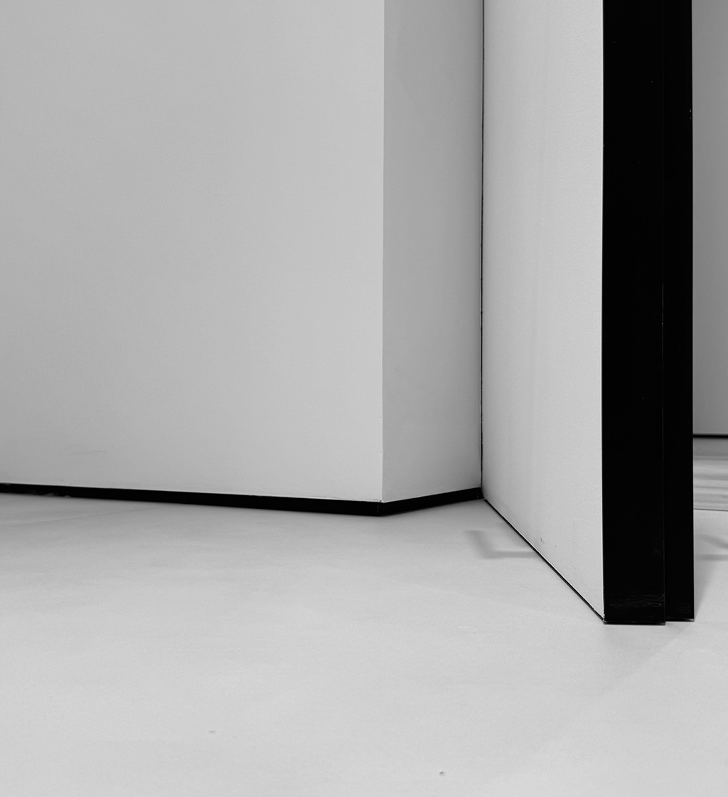 Profil Tip Plintă și Scafă Ascunsă Shadow Gap Light, M1, Aluminiu, Negru Mat, Anodizat, 2 m, 16,2 x 55 mm